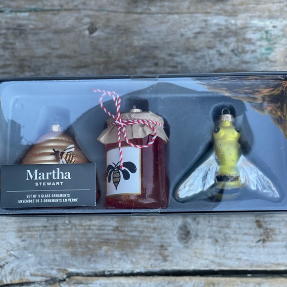 Martha Stewart glass honey bee ornaments - Picture 6 of 6
